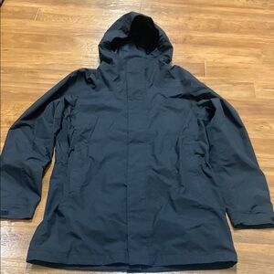 The North Face Dryvent Hooded Waterproof Jacket